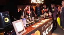 Mastercard’s Grammys #ThankTheFans Spans Ads, Vinyl Store Experiences & Live In-Show Offers
