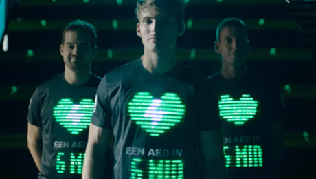Philips Interactive Eindhoven Marathon Shirts Show The Way To the Nearest Defibrillator